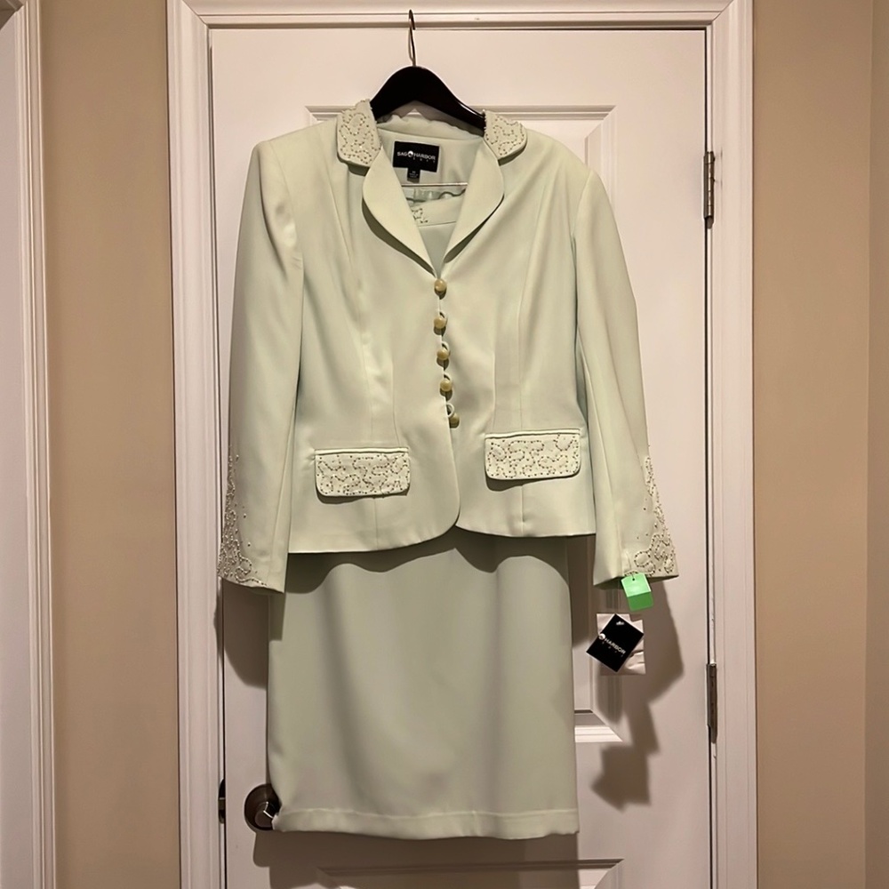Sag Harbor mint green 2 piece suit with beaded detailing